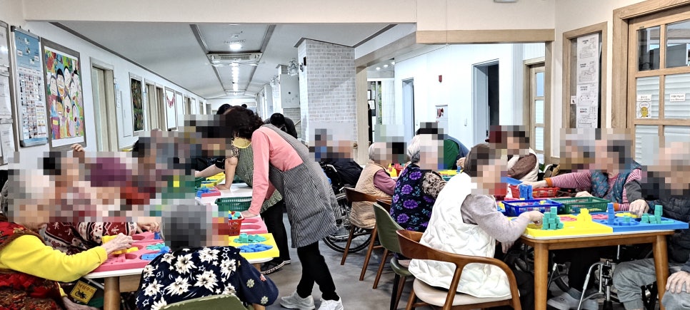 사랑하는 요양원 이미지