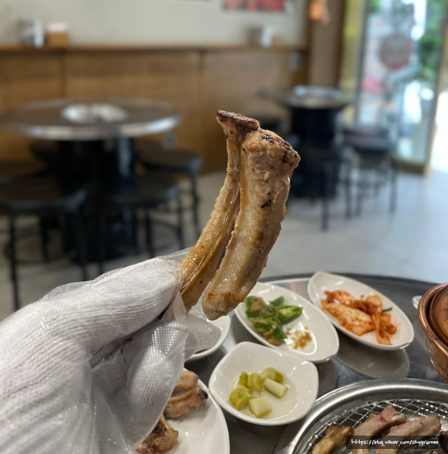 원시인쪽갈비 이미지
