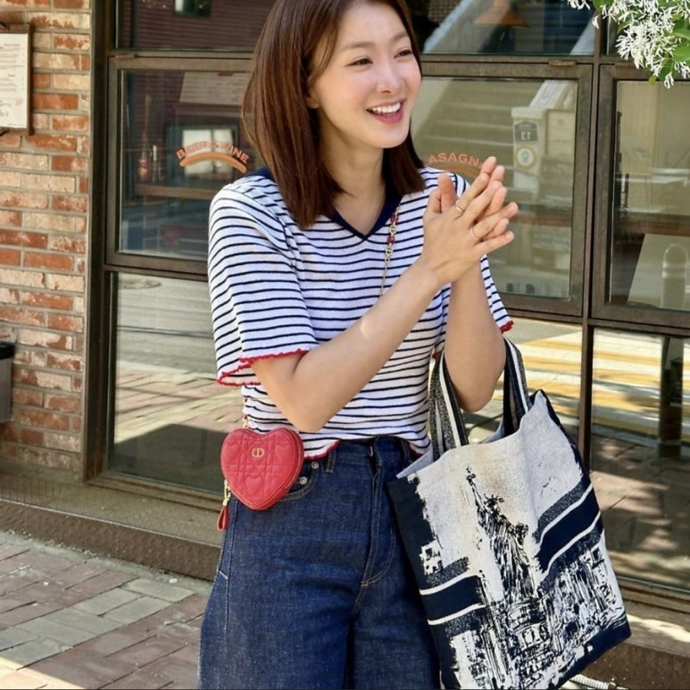 디올 이미지