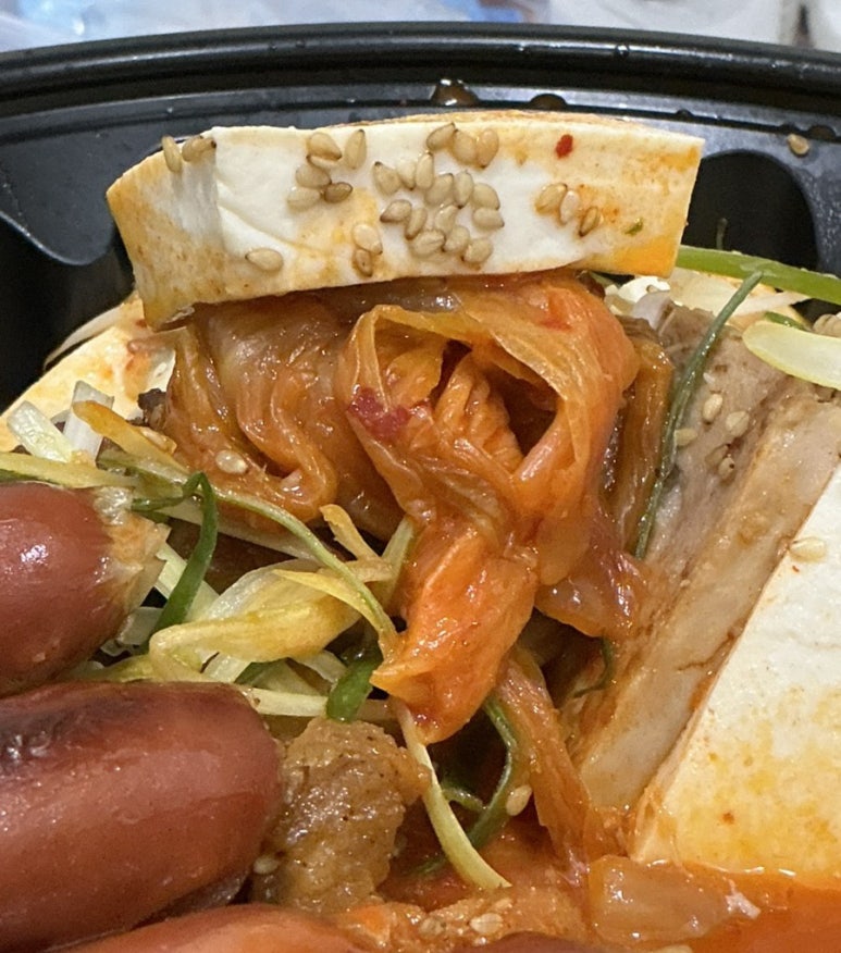 토핑폭탄김치찜 이미지