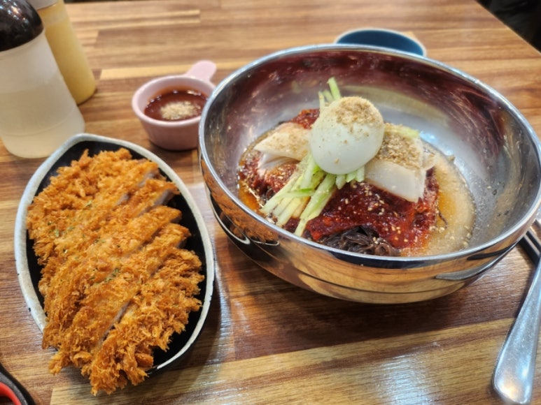 덕원 돈까스 이미지