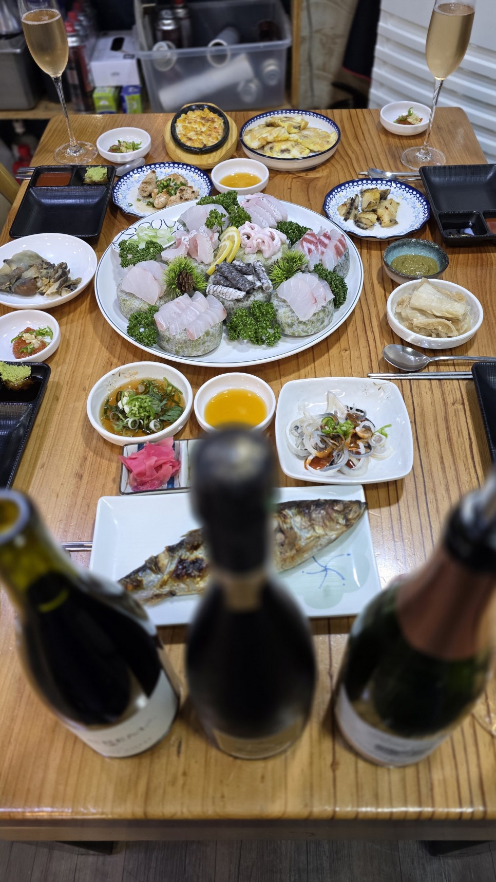 흑산도회식당 이미지