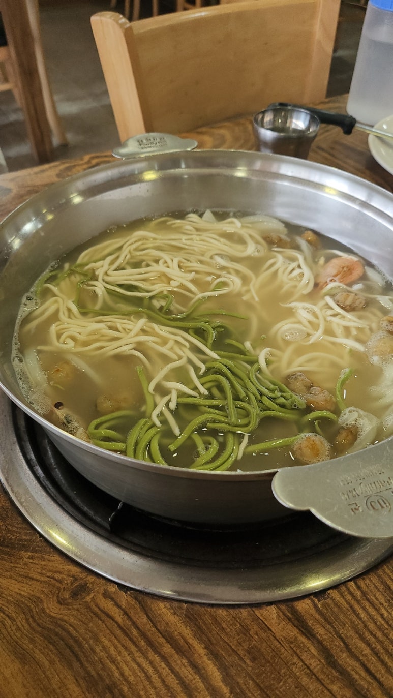 윤지네칼국수 이미지