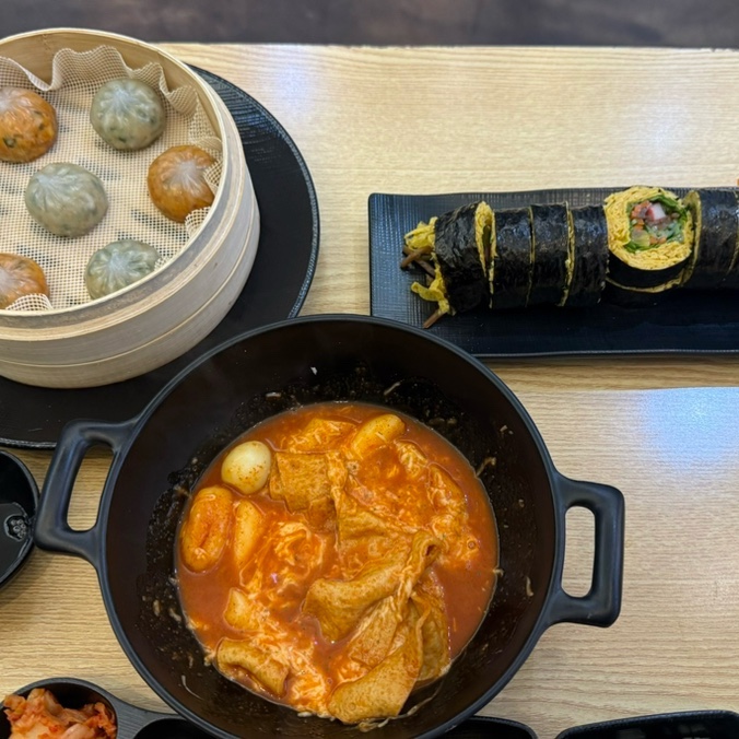 청담동마녀김밥첨단점 이미지