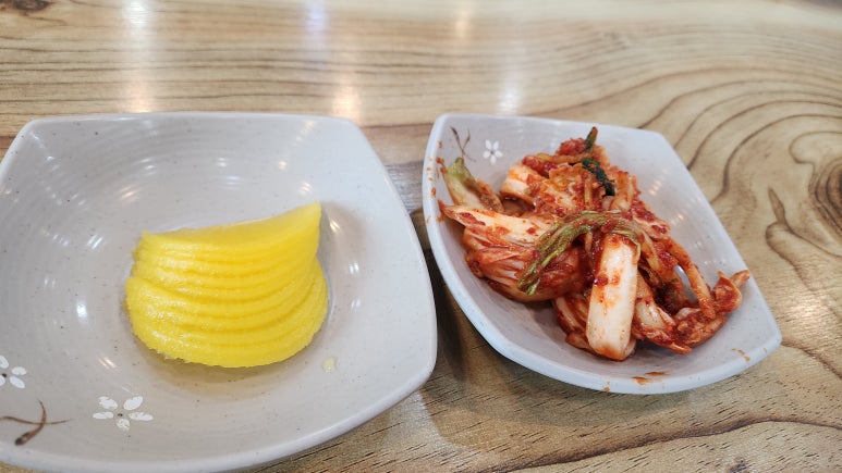 팔계국수 이미지