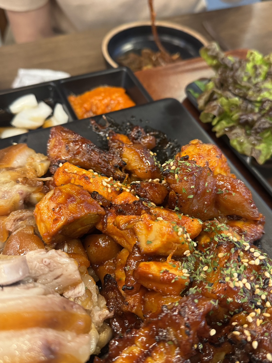 귀한족발 이미지