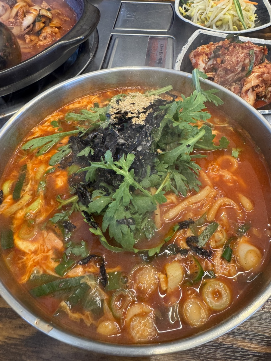 공주칼국수 이미지