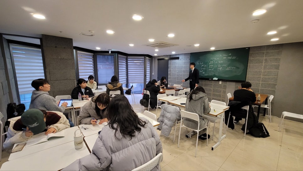 강남 영어회화 학원 솔직 후기: 1:1 수업 장단점 및 수강료 — 사진 3