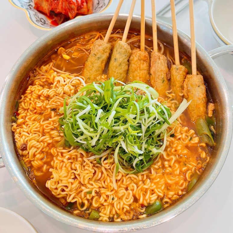 봉꼬치 이미지