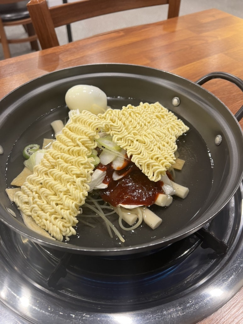 동서남북 즉석떡볶이 이미지