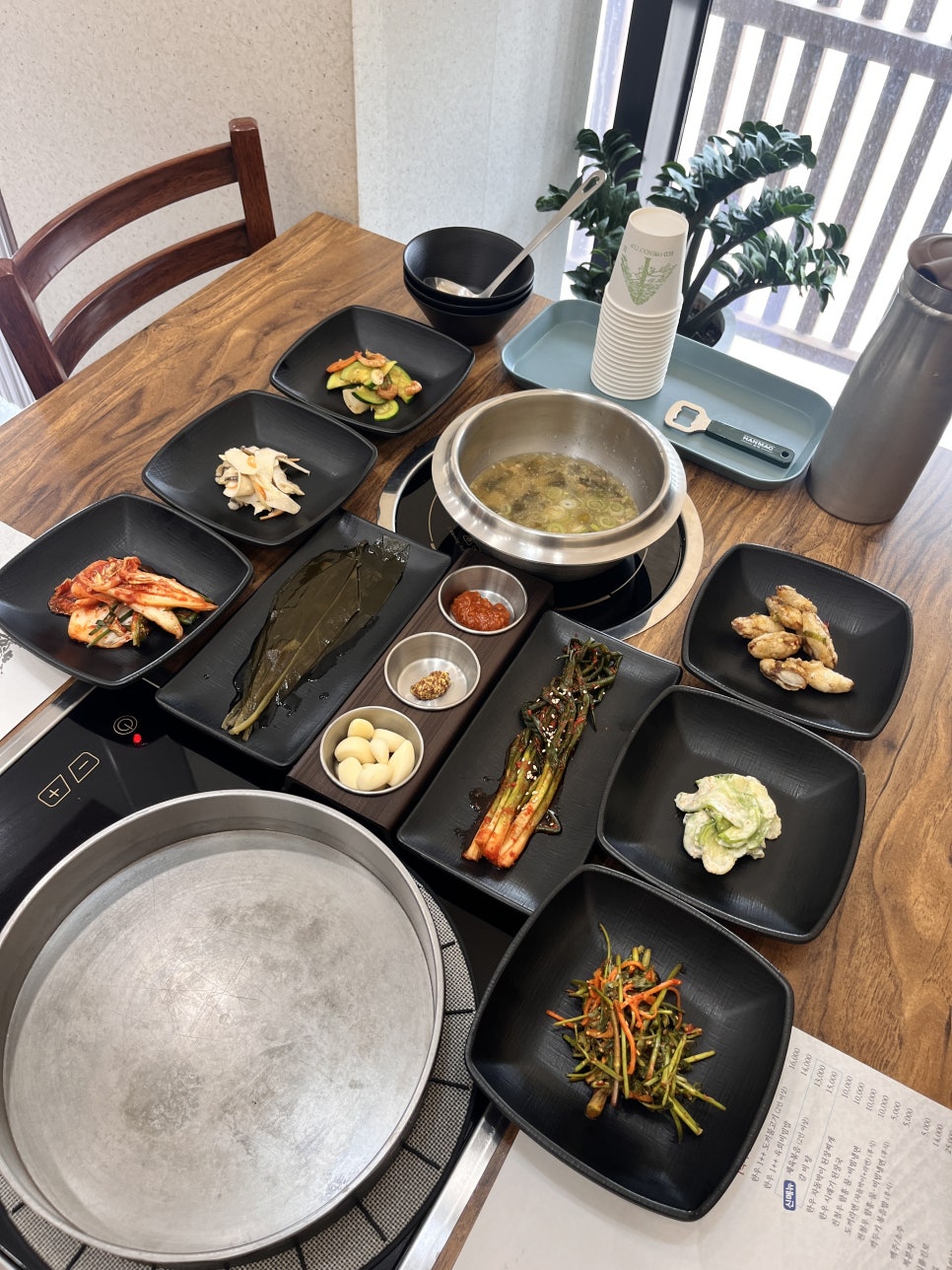 윤용현의도끼농장 이미지