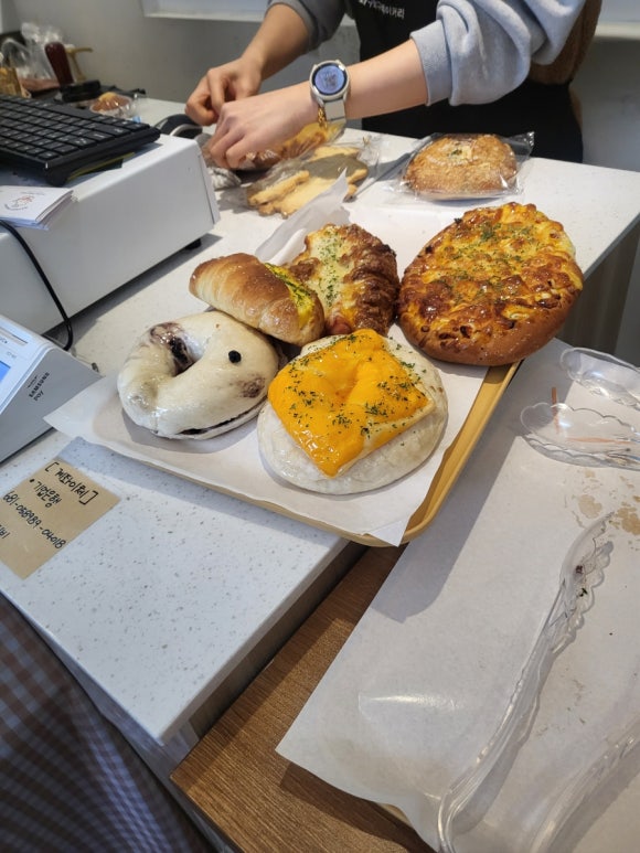 와구와구베이커리 이미지