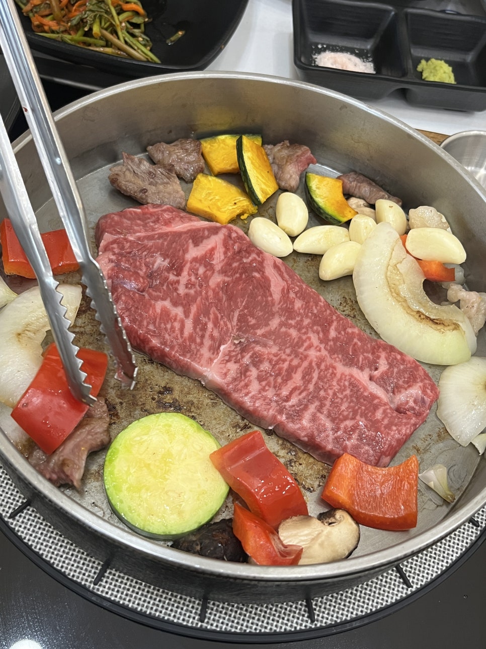 윤용현의도끼농장 이미지