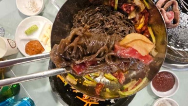 꾸석지돌판한우 이미지