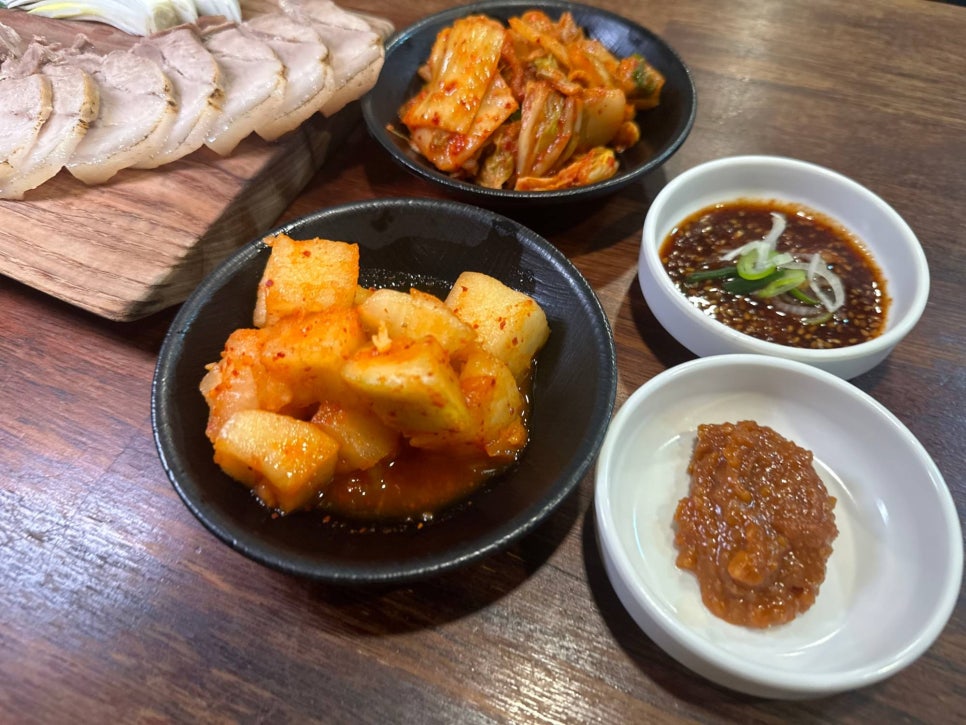 동문시장고기국수금복식당 이미지