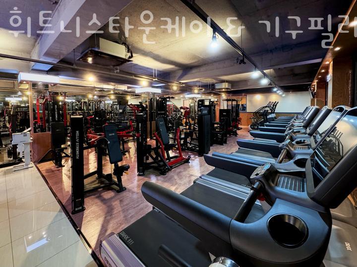 타운케이휘트니스 이미지