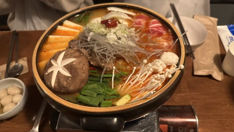 사잇집 이미지