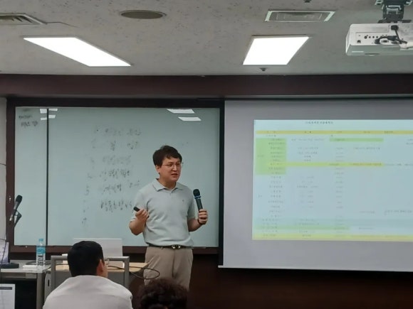 대한직업소개소 이미지