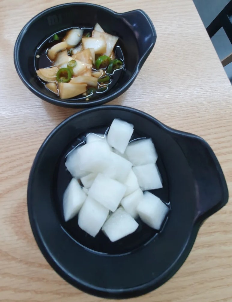맨지기 치킨 이미지