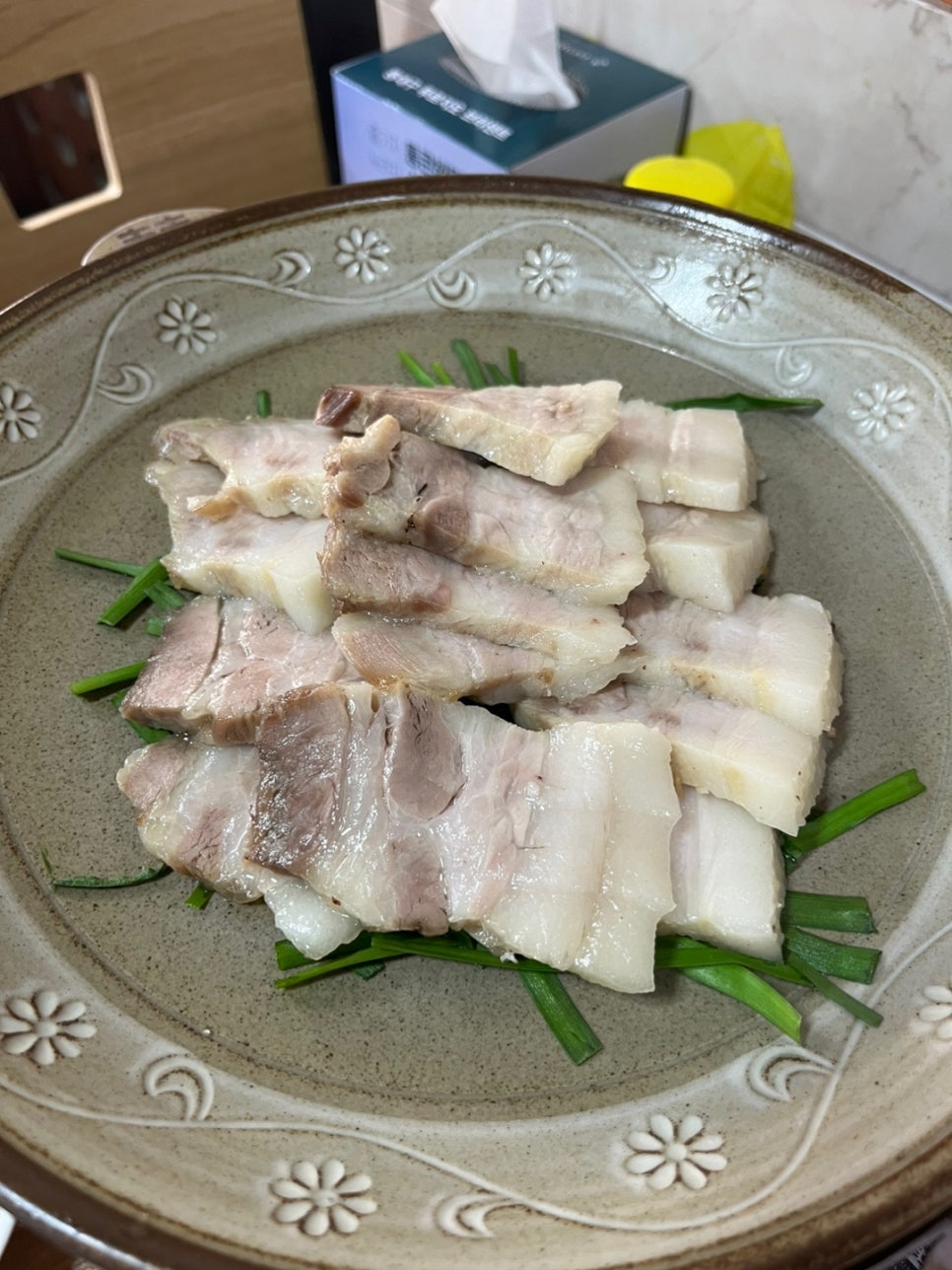 동서울왕족발 이미지