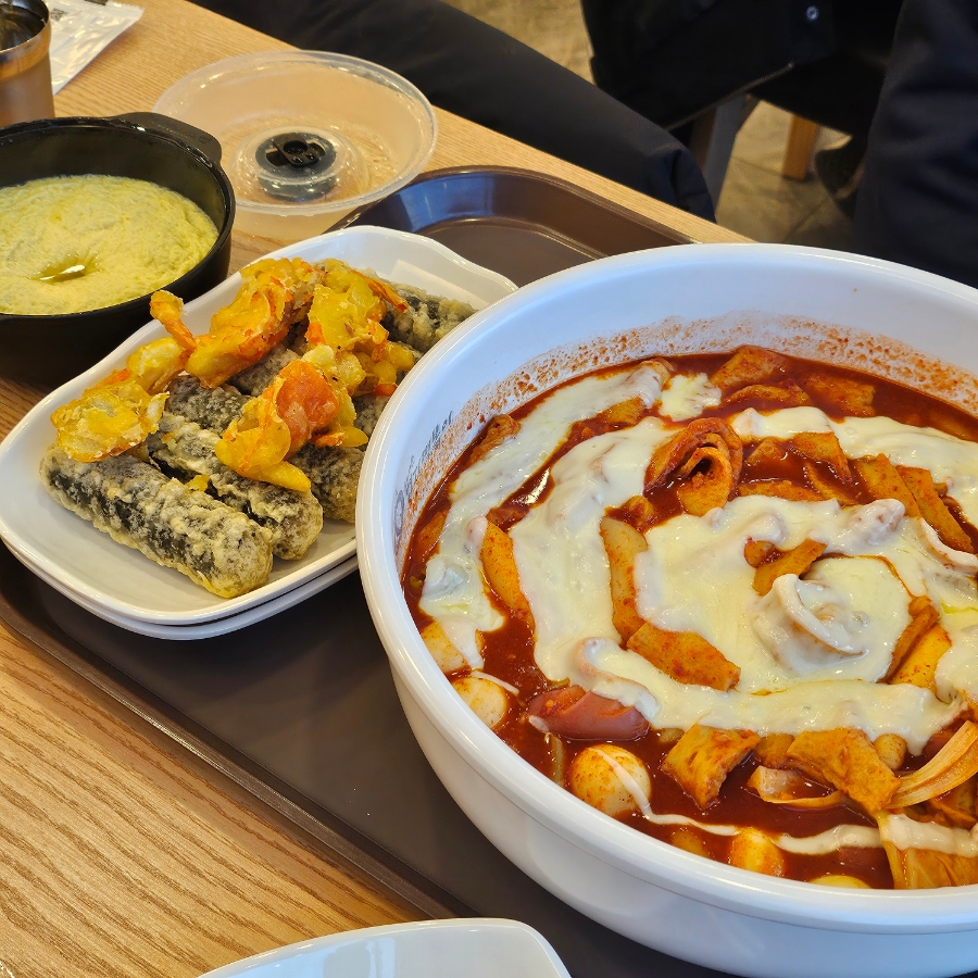 불닭발땡초동대문엽기떡볶이수원 이미지