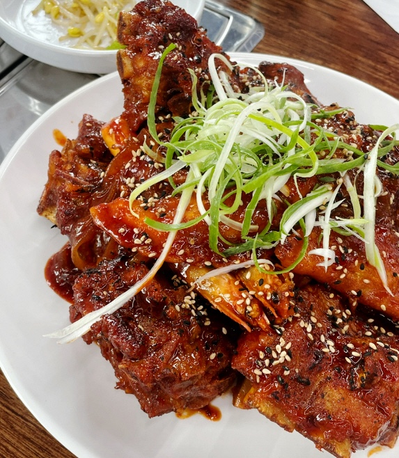 진뼈감자탕 이미지