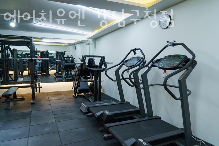 에이치유엔이 이미지