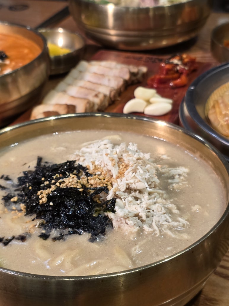 연일칼국수 이미지