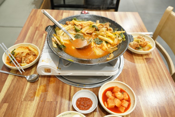 토정삼계탕 이미지