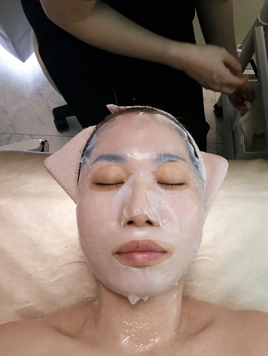 룩앳더뷰티 이미지