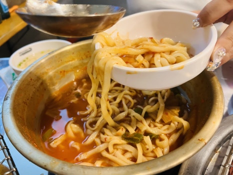 멍텅구리꼼장어 이미지