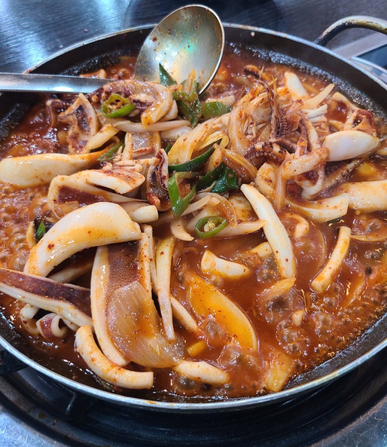 황성얼큰오징어찌개 이미지