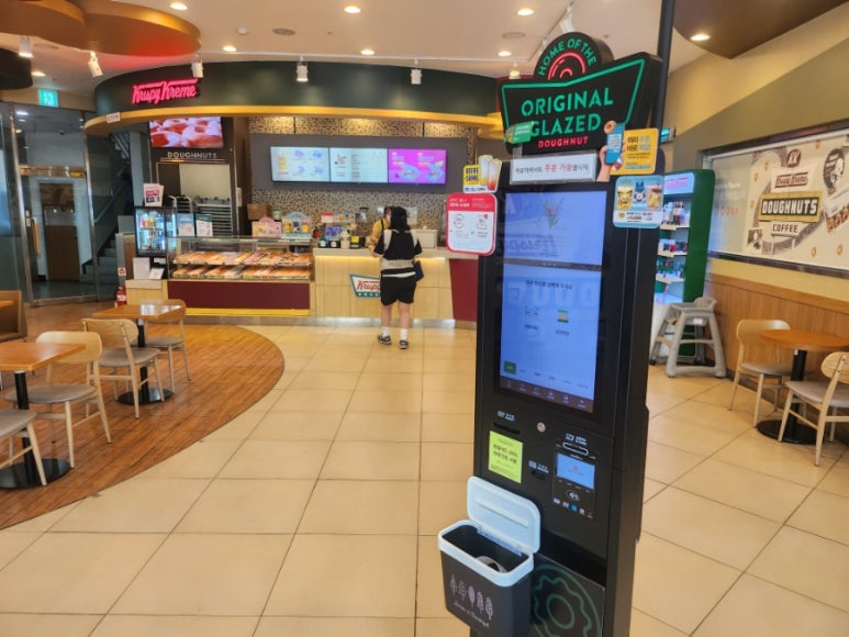 크리스피크림 광주첨단점 이미지