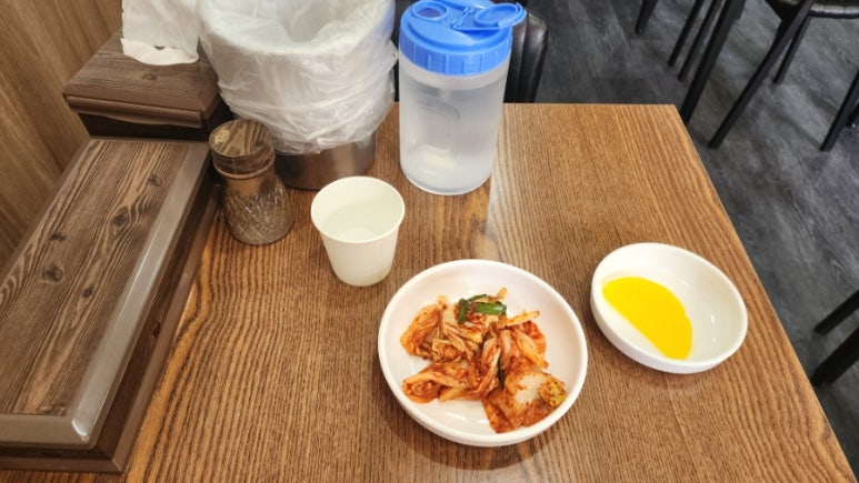 조개가득수제비 이미지