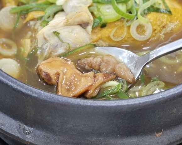 초석잠상황버섯삼계탕 이미지