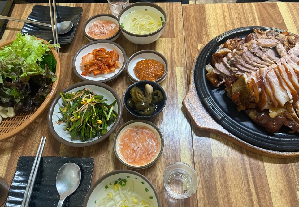 장충동영양족발 이미지