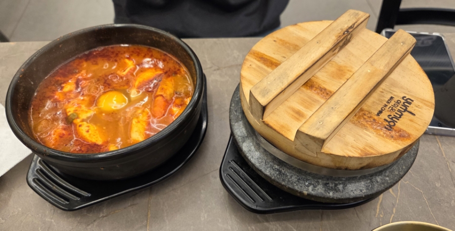 완뚝순두부 이미지