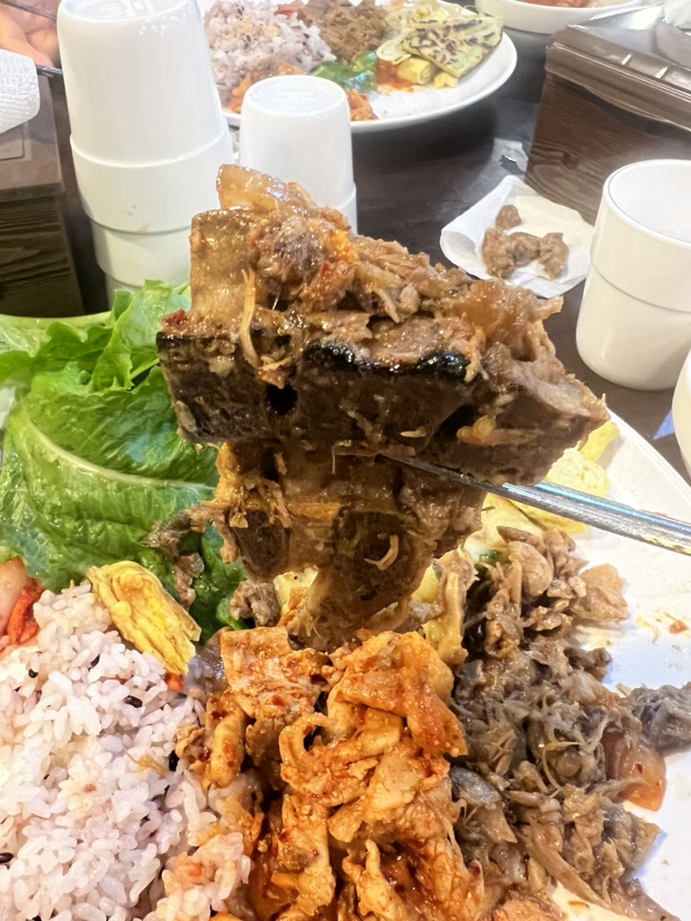 고향한식부페 이미지