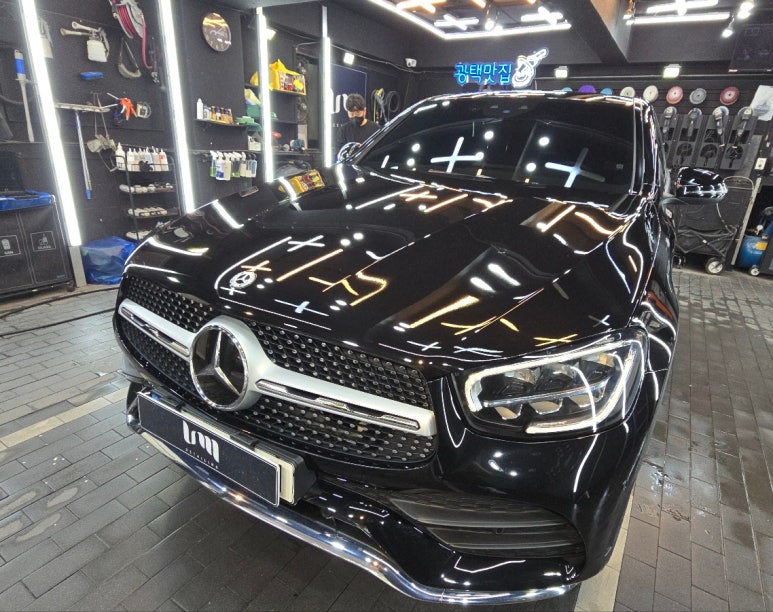 유카디테일링블랙점 이미지