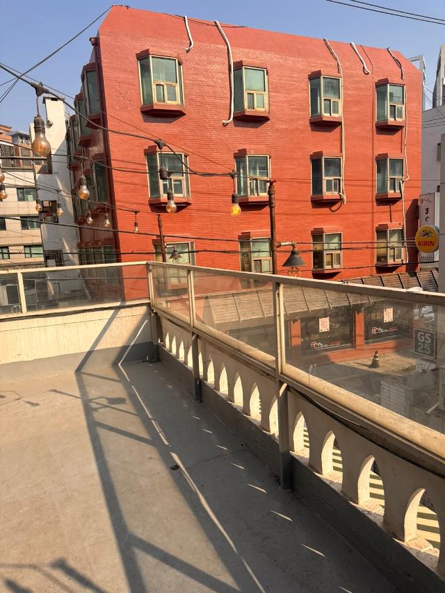 온맨즈헤어 이미지