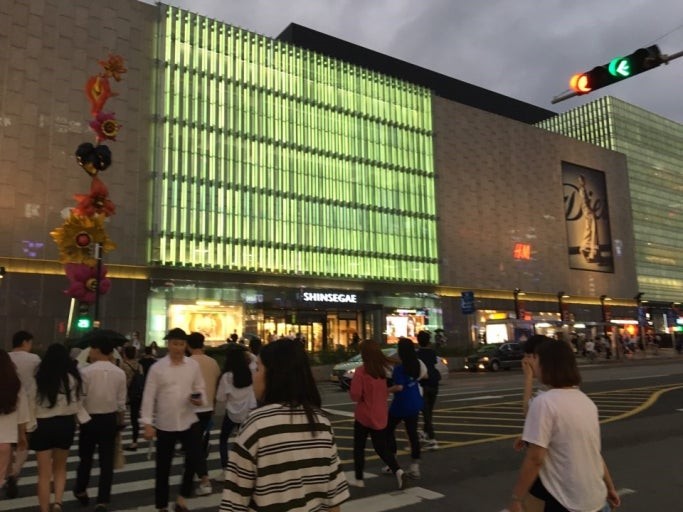 신세계백화점 천안아산점 이미지