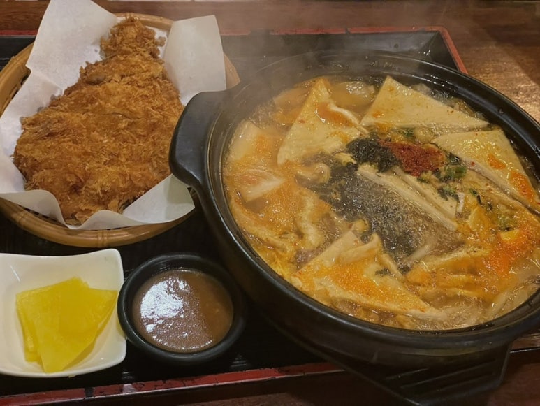 대가실비싸롱 이미지