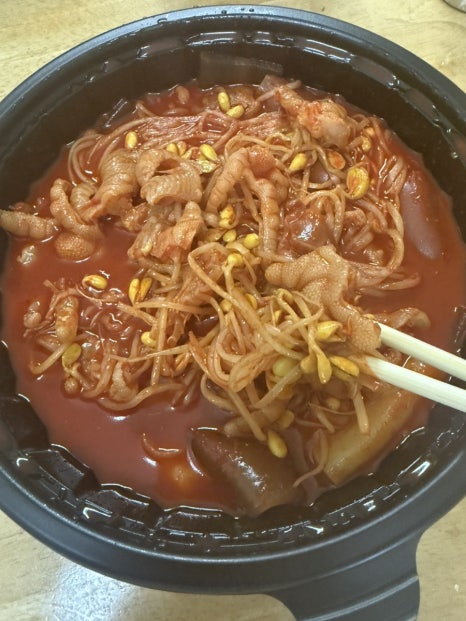 퀸노래주점 이미지