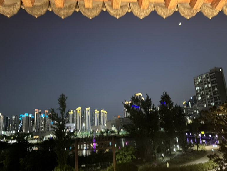 두부품은 떡갈비 이미지