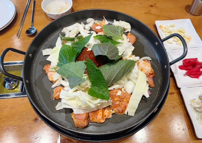 오투닭갈비앤부대찌개 이미지
