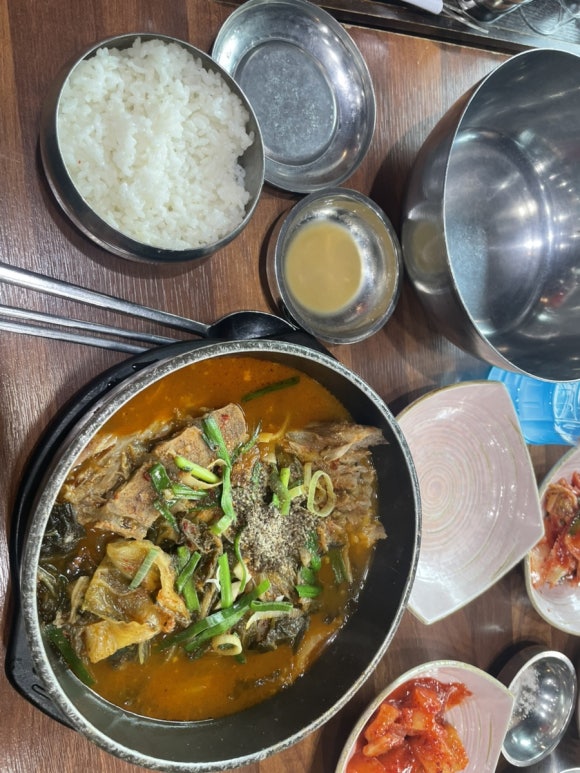 홍반장신의주찹쌀순대 이미지