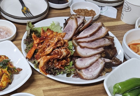 일등왕족발 이미지