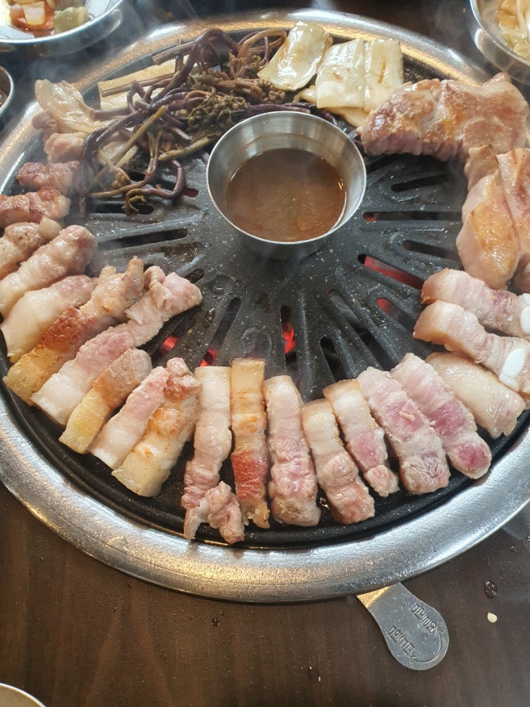고근산흑돼지 이미지