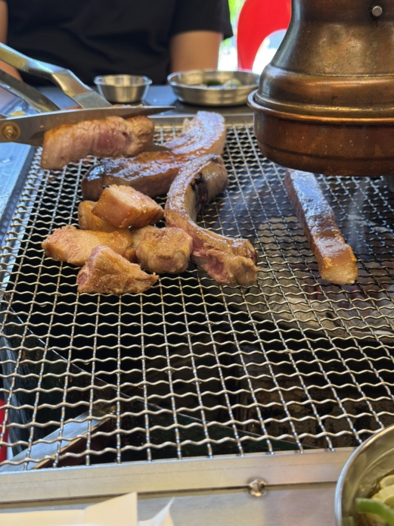 빨간의자집 강남역점 이미지