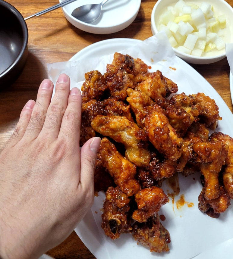 일미숯불치킨 이미지